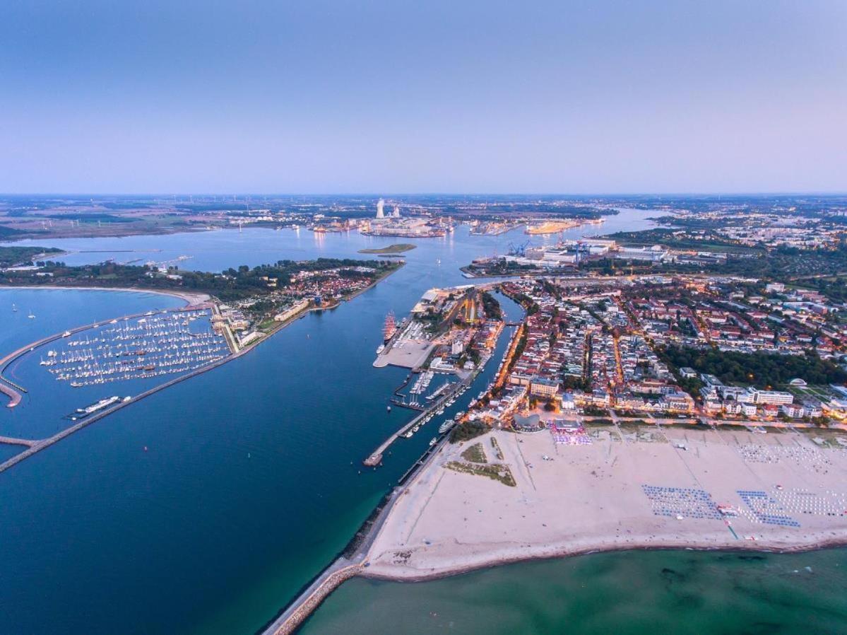 Windjammer Rostock Esterno foto